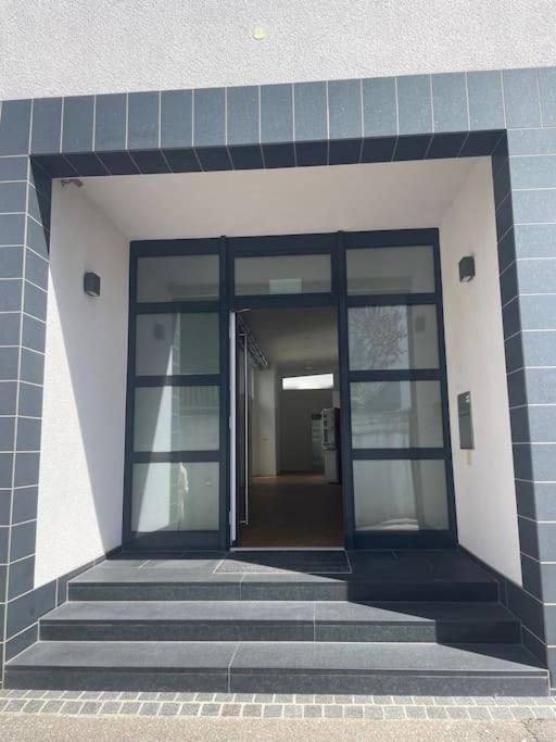 Modernes Loft - Hochwertig, Zentral & Seenaehe ฟรีดริชส์ฮาเฟน ภายนอก รูปภาพ