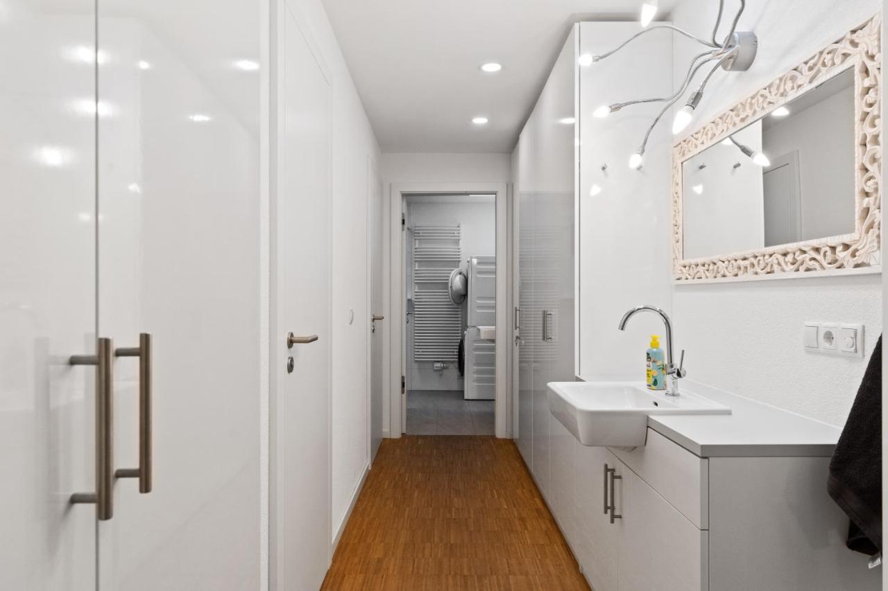 Modernes Loft - Hochwertig, Zentral & Seenaehe ฟรีดริชส์ฮาเฟน ภายนอก รูปภาพ