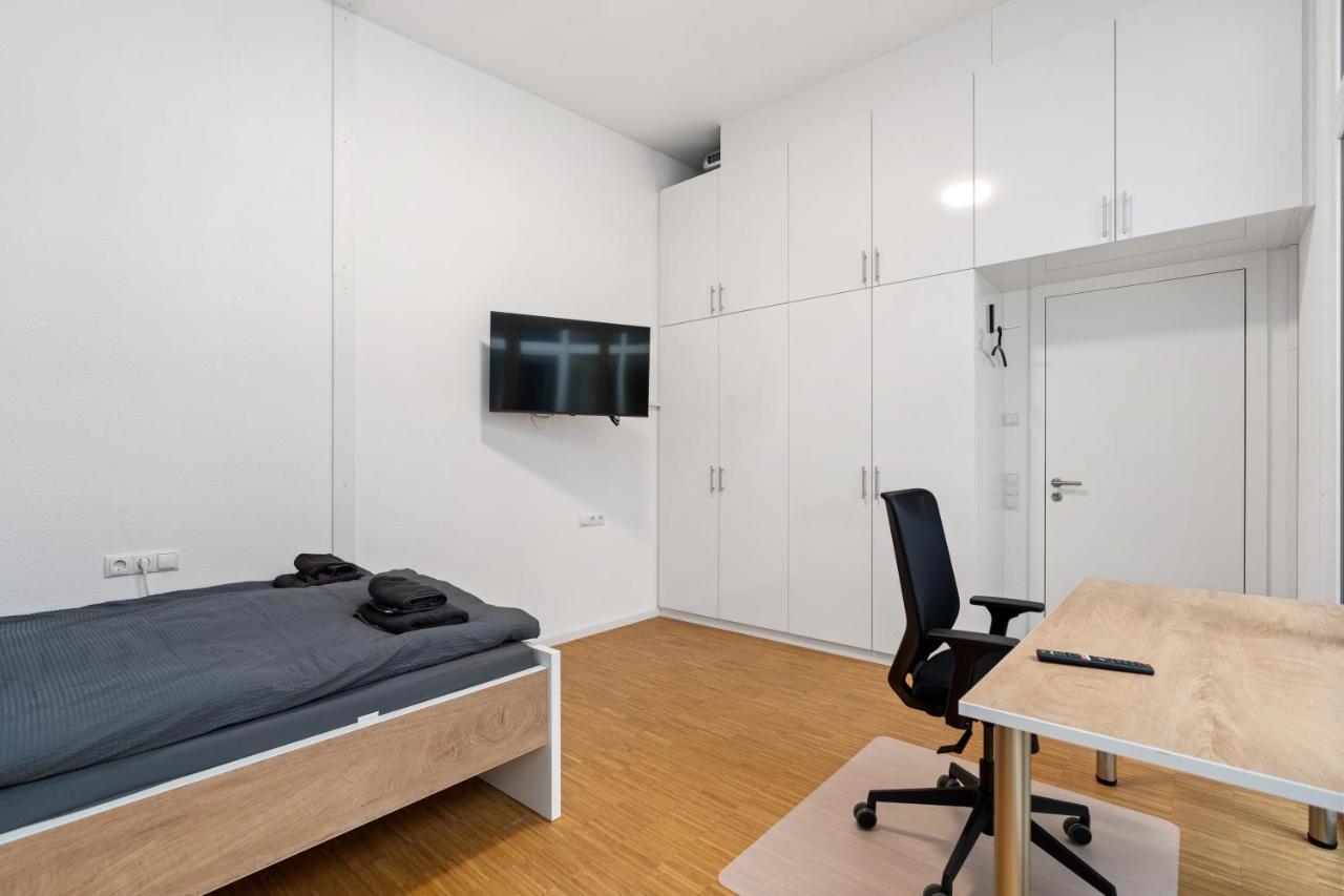 Modernes Loft - Hochwertig, Zentral & Seenaehe ฟรีดริชส์ฮาเฟน ภายนอก รูปภาพ